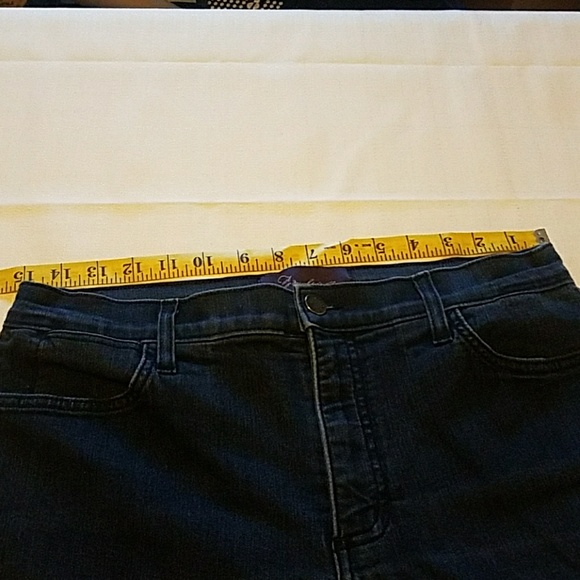 Not Your Daughter's Jeans Size 10 Dark Wash - Picture 5 of 7